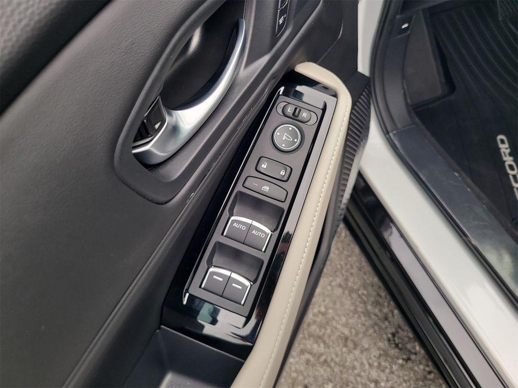 new 2025 Honda Accord Hybrid car, priced at $38,950