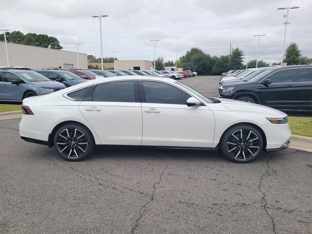 new 2025 Honda Accord Hybrid car, priced at $38,950