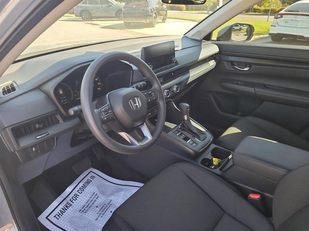used 2025 Honda CR-V car, priced at $32,427