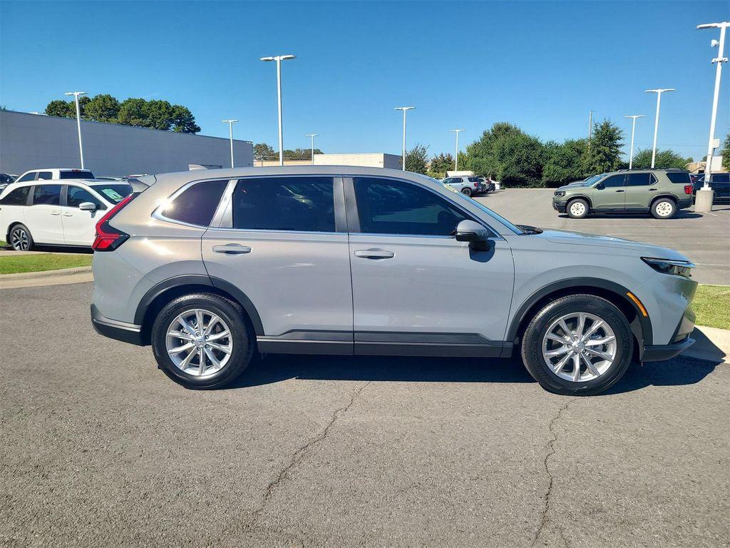 used 2025 Honda CR-V car, priced at $32,427