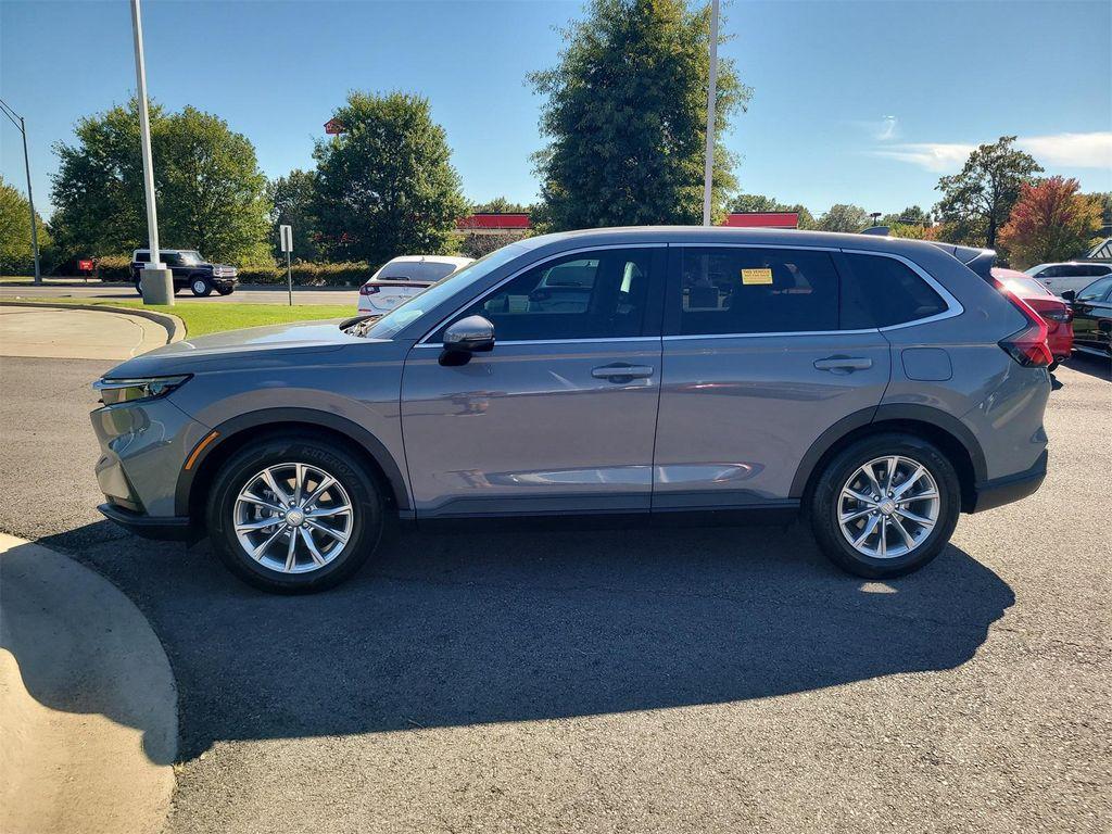 used 2025 Honda CR-V car, priced at $32,427