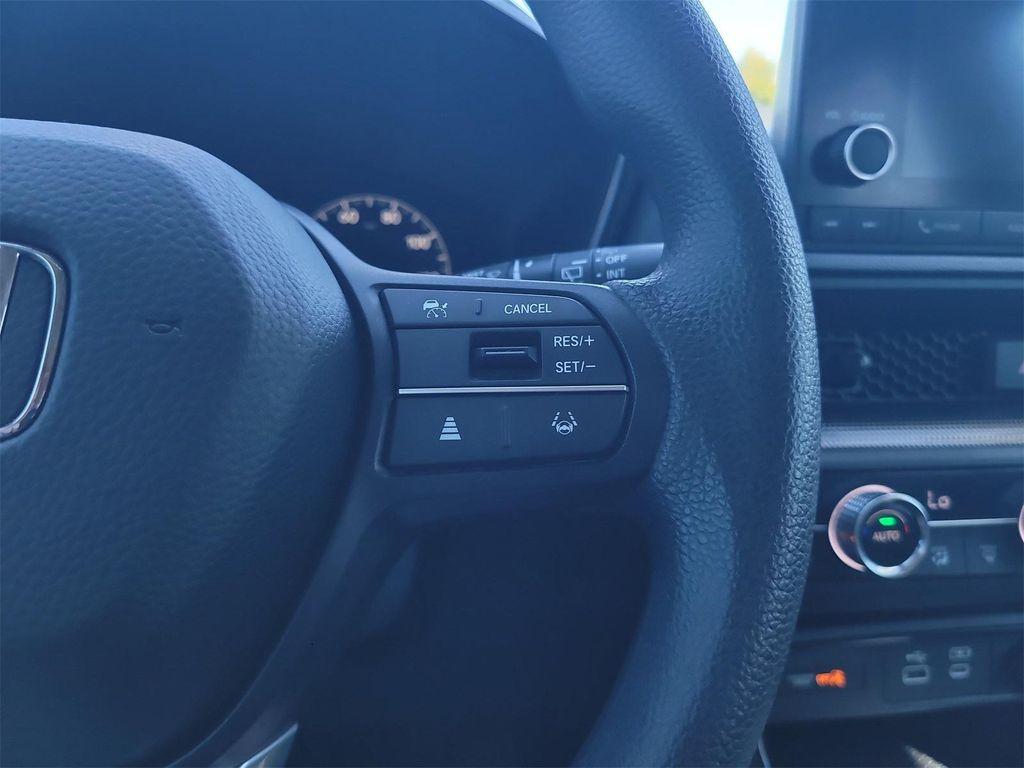 used 2025 Honda CR-V car, priced at $32,427