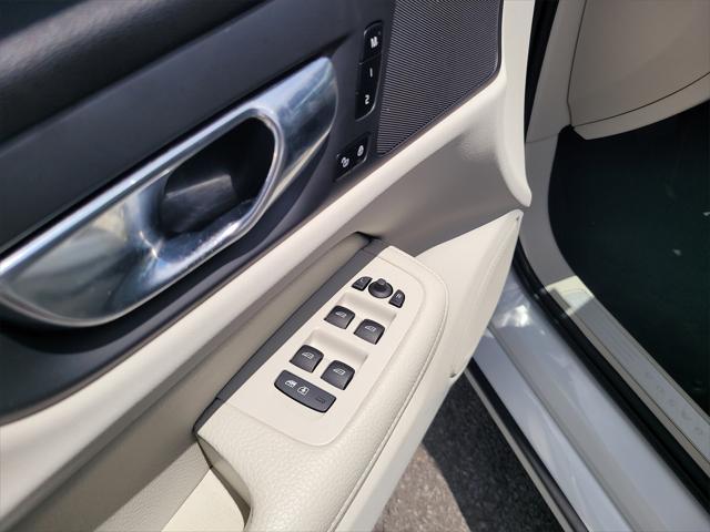 used 2022 Volvo S60 car, priced at $20,888