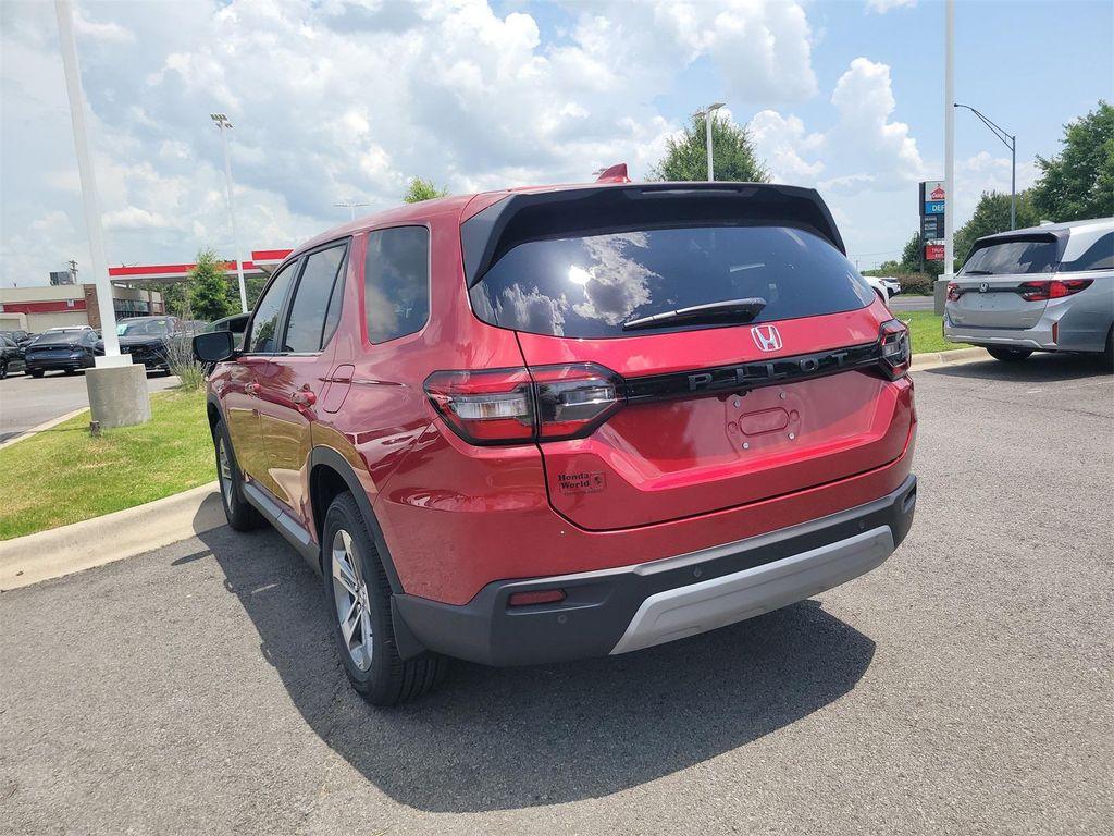 new 2025 Honda Pilot car, priced at $42,405