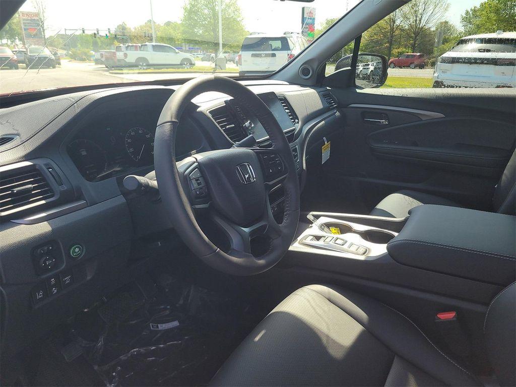new 2025 Honda Ridgeline car, priced at $43,510