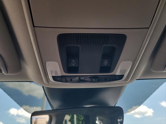 new 2025 Honda Pilot car, priced at $54,985