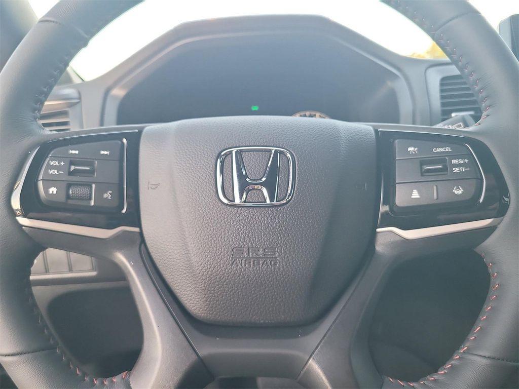 new 2026 Honda Odyssey car, priced at $44,936