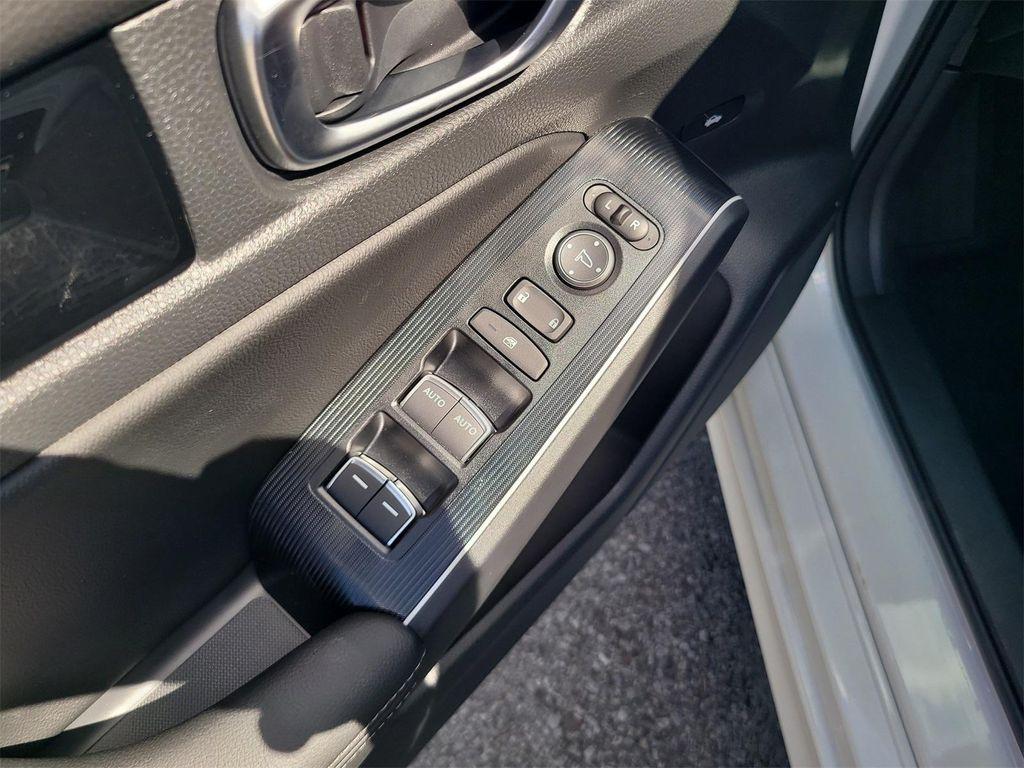 new 2026 Honda Civic Hybrid car, priced at $32,445