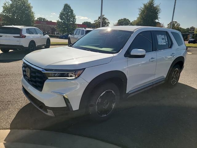 new 2025 Honda Pilot car, priced at $49,200