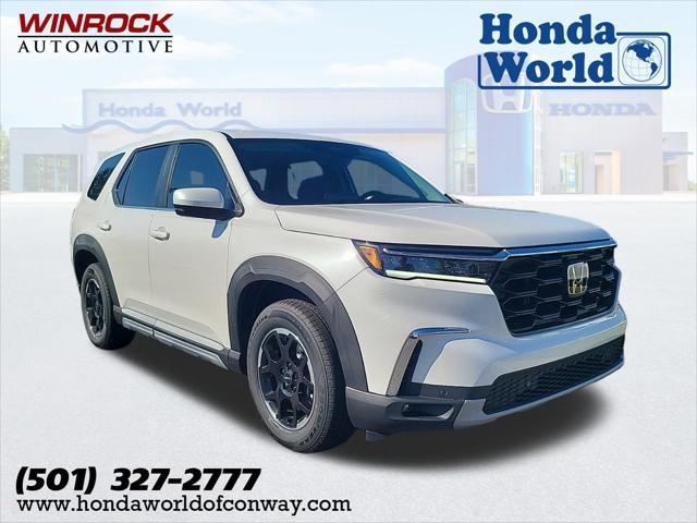 new 2025 Honda Pilot car, priced at $49,200