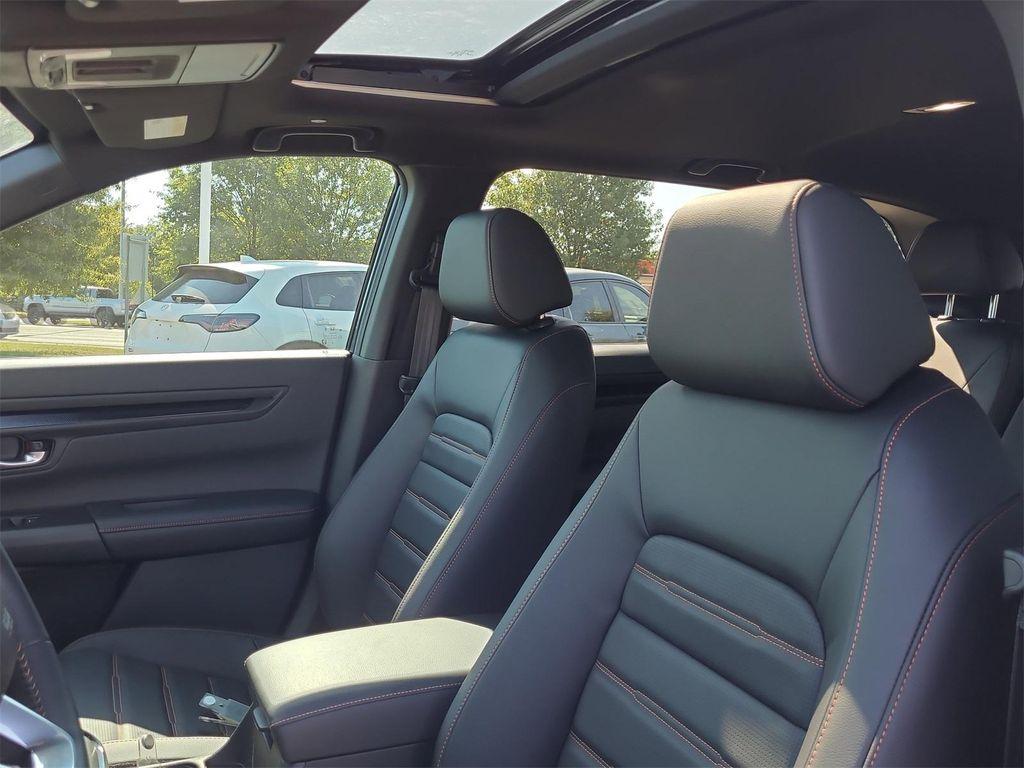 new 2026 Honda CR-V Hybrid car, priced at $40,925