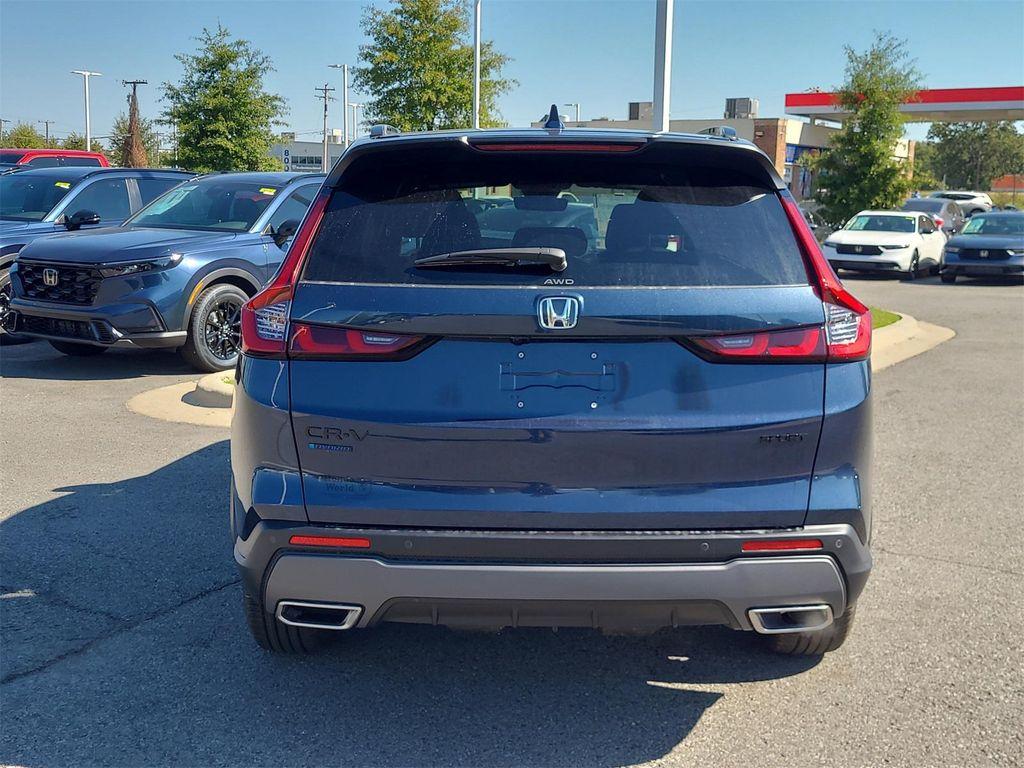 new 2026 Honda CR-V Hybrid car, priced at $40,925