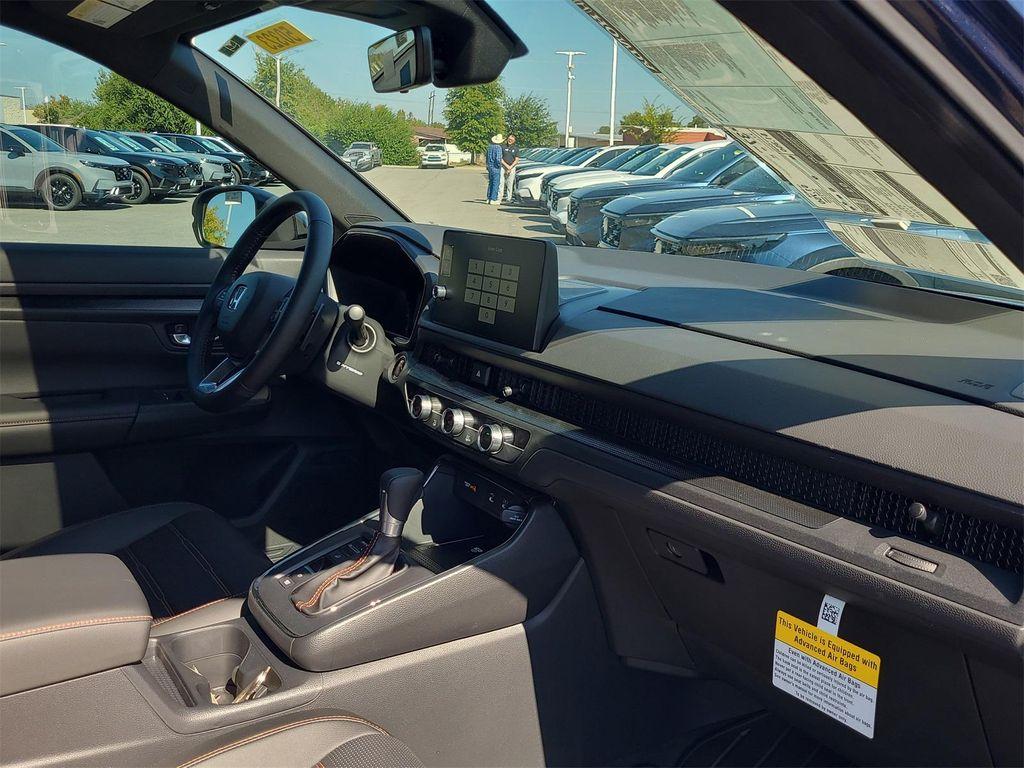new 2026 Honda CR-V Hybrid car, priced at $40,925