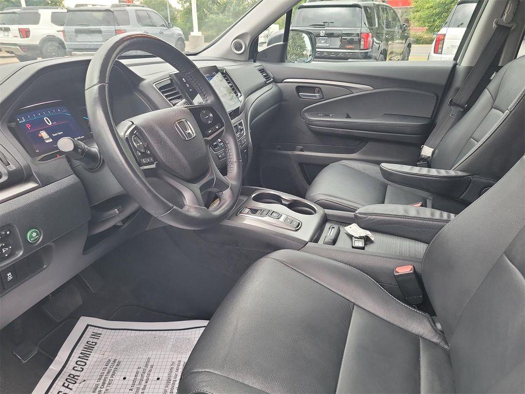used 2022 Honda Pilot car, priced at $28,588