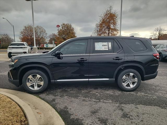 new 2025 Honda Pilot car, priced at $45,268