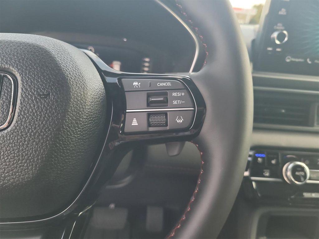 new 2025 Honda Pilot car, priced at $56,075