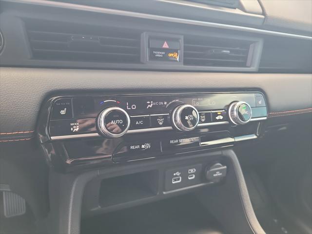 new 2025 Honda Pilot car, priced at $42,290