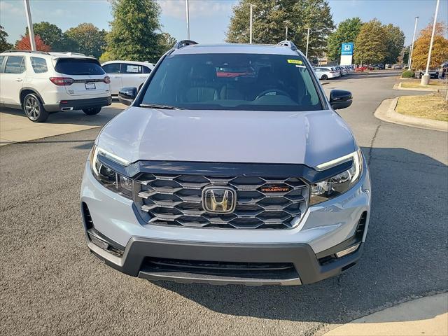 new 2025 Honda Passport car, priced at $44,133