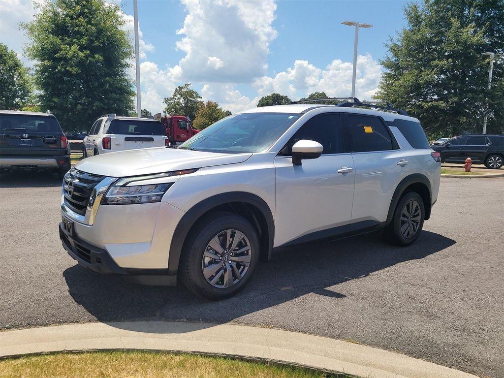 used 2022 Nissan Pathfinder car, priced at $24,388