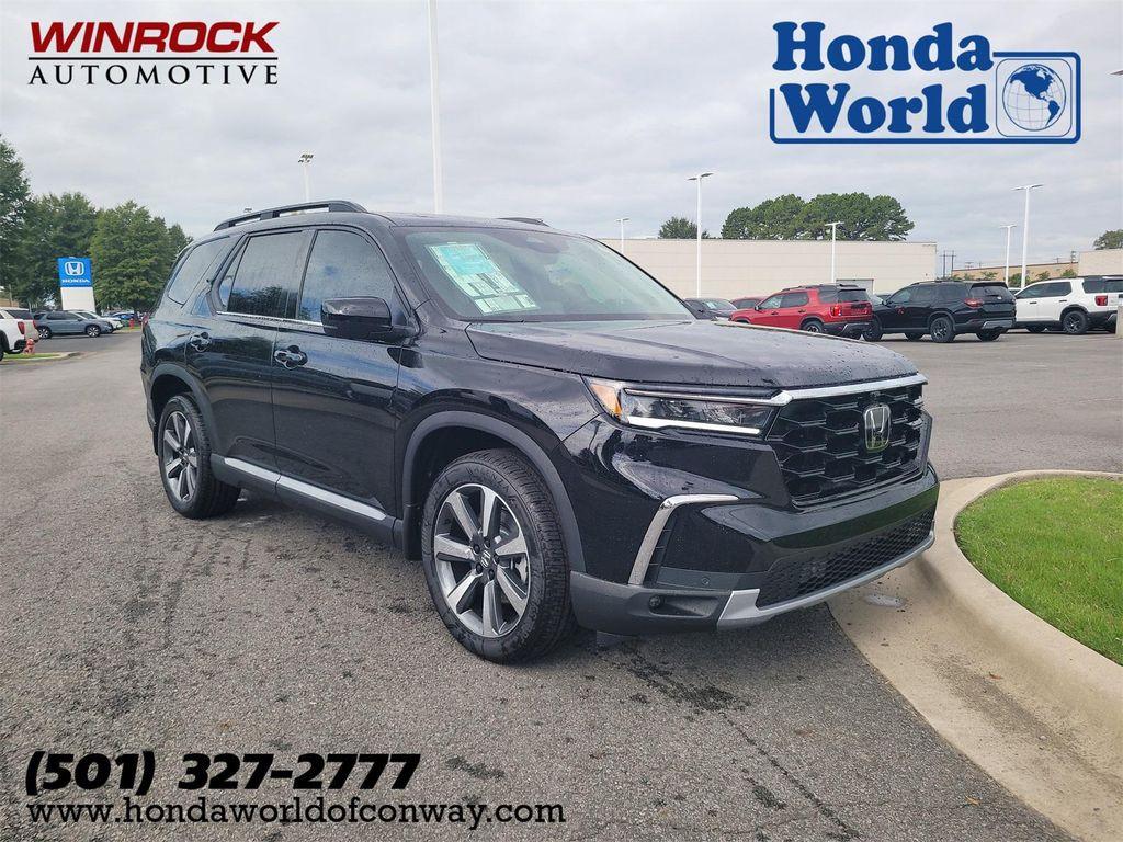 new 2025 Honda Pilot car, priced at $55,305