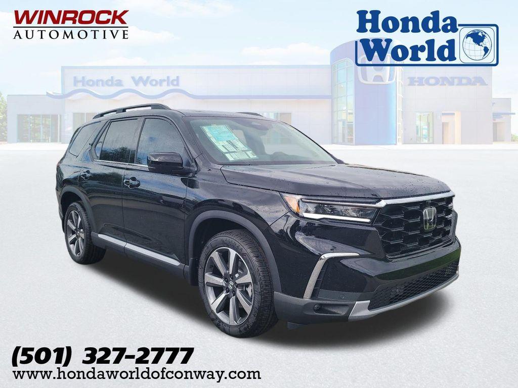 new 2025 Honda Pilot car, priced at $55,305