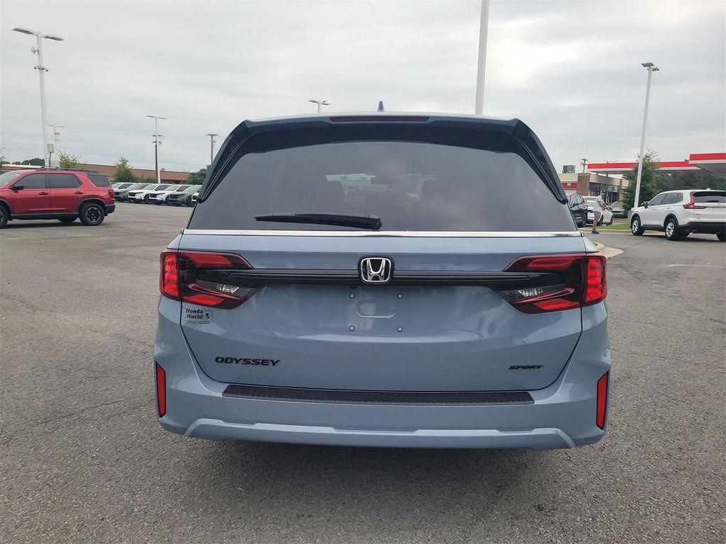 new 2026 Honda Odyssey car, priced at $45,387