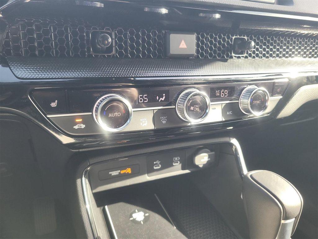 new 2026 Honda CR-V Hybrid car, priced at $44,155