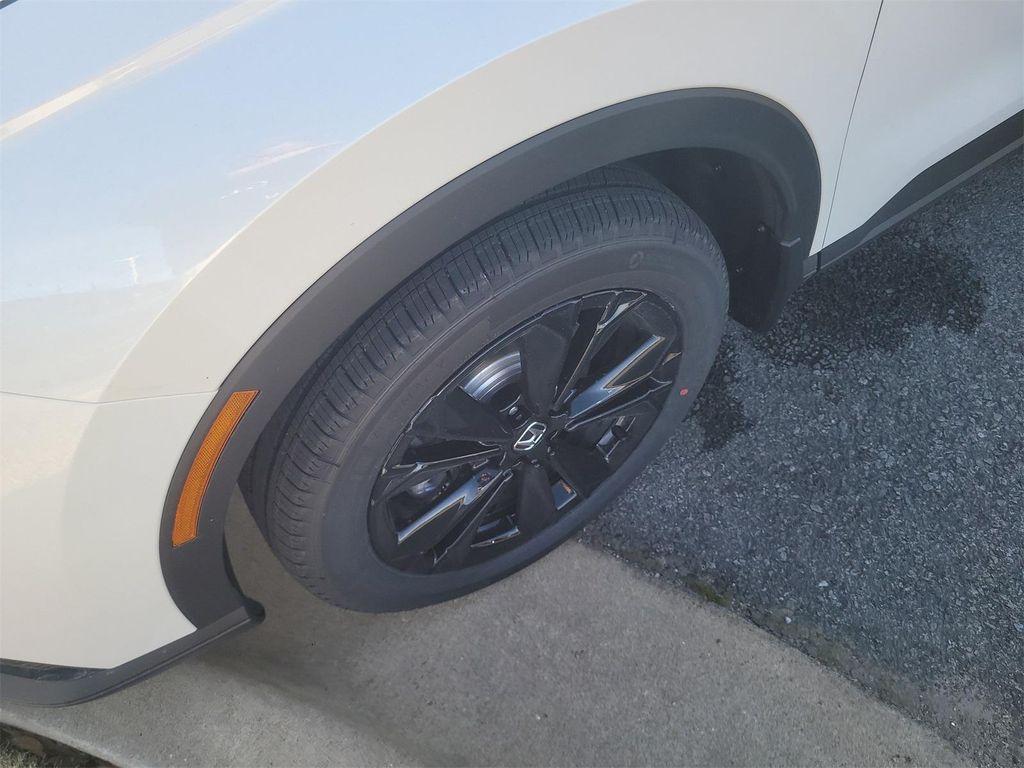 new 2026 Honda CR-V Hybrid car, priced at $44,155