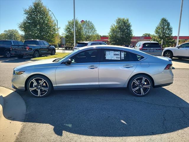 new 2025 Honda Accord Hybrid car, priced at $33,768