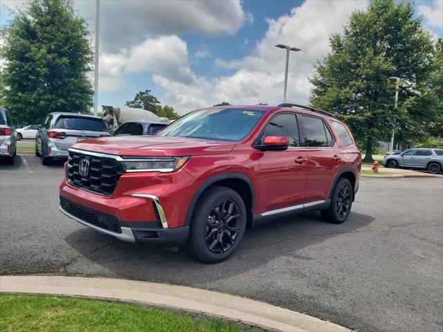 new 2025 Honda Pilot car, priced at $51,755