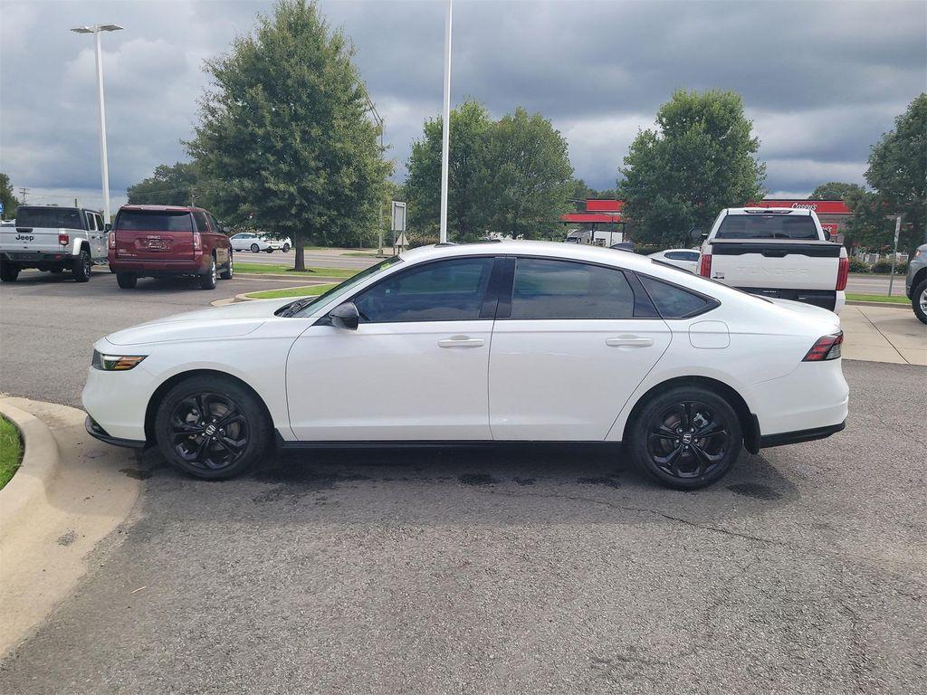 new 2025 Honda Accord car, priced at $30,665