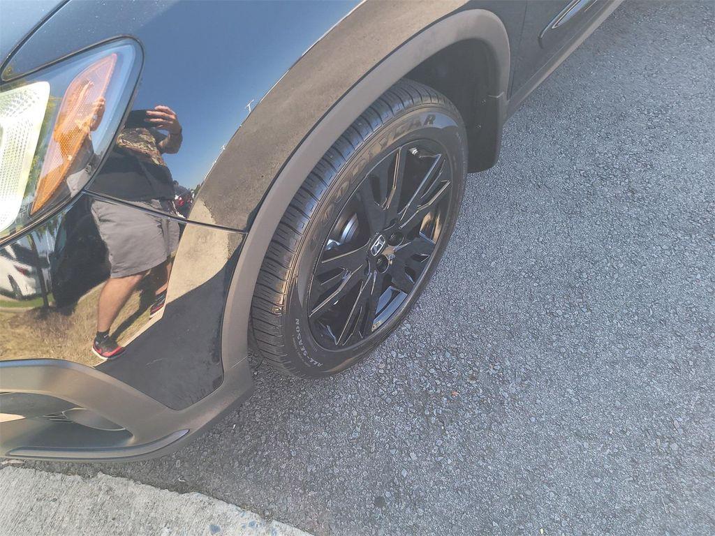 used 2021 Honda Pilot car, priced at $25,988