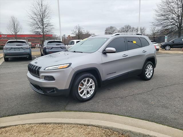 used 2015 Jeep Cherokee car, priced at $12,300