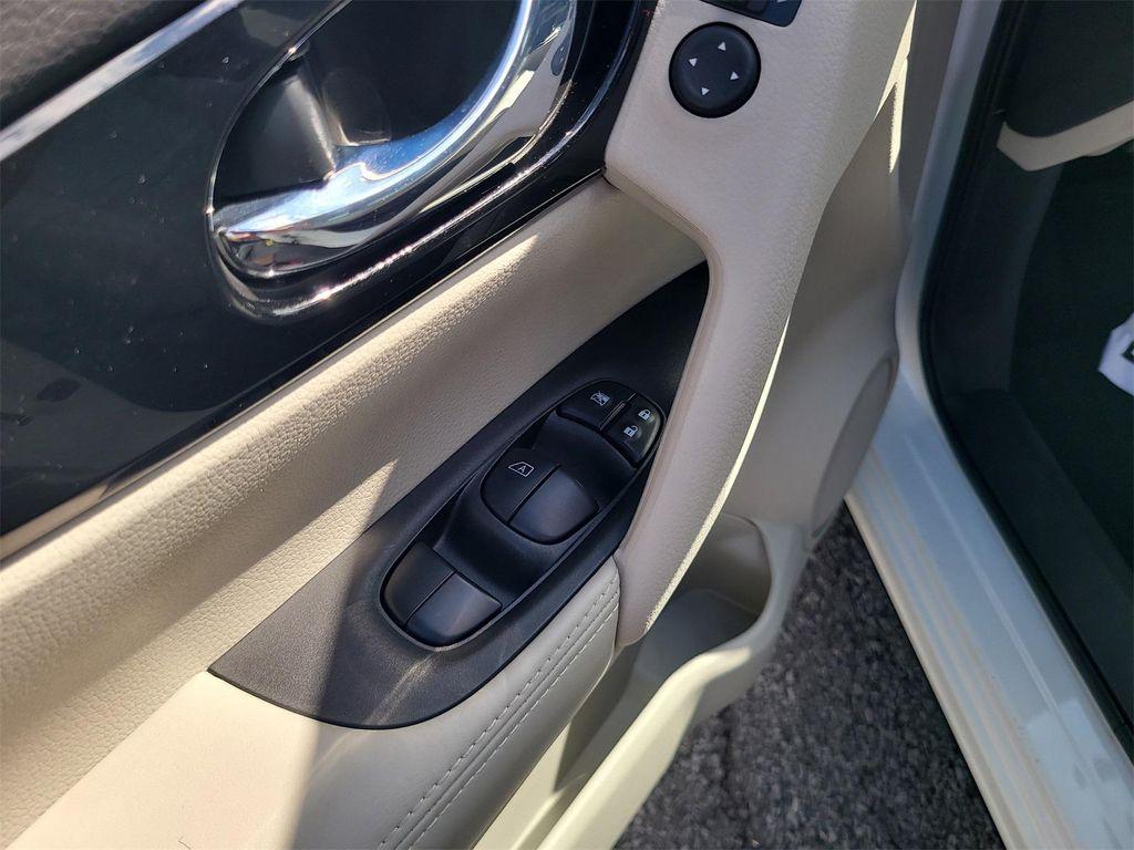 used 2022 Nissan Rogue Sport car, priced at $23,588