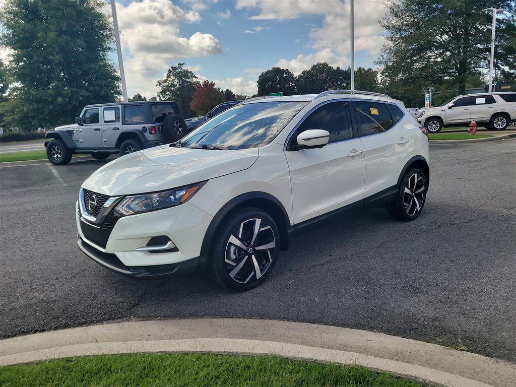 used 2022 Nissan Rogue Sport car, priced at $23,588
