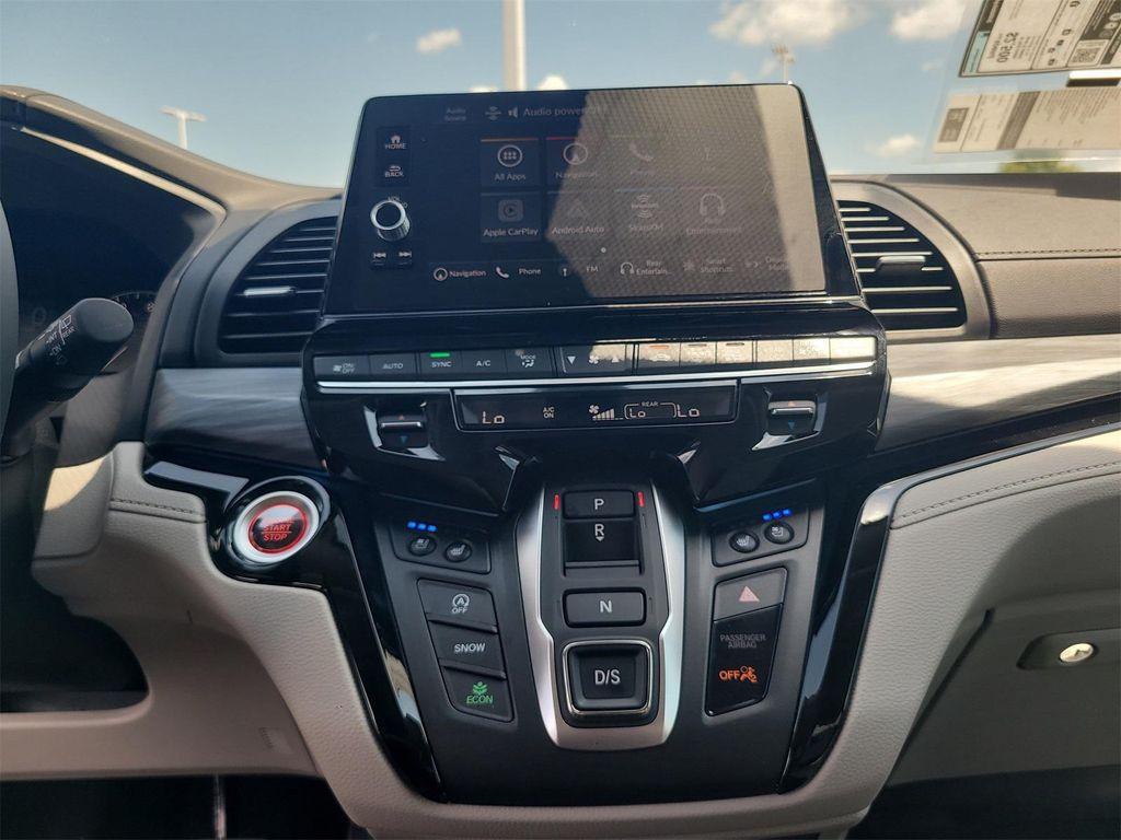 new 2025 Honda Odyssey car, priced at $51,275