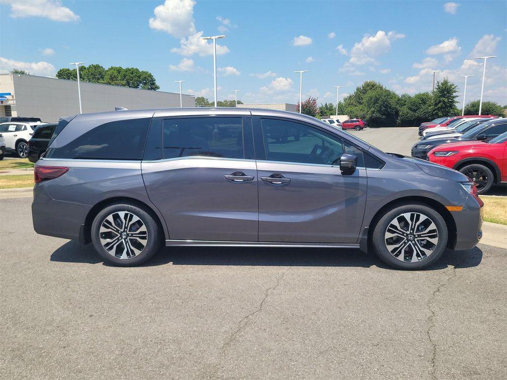 new 2025 Honda Odyssey car, priced at $51,275