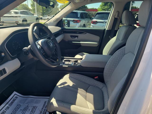 used 2023 Honda Pilot car, priced at $31,888