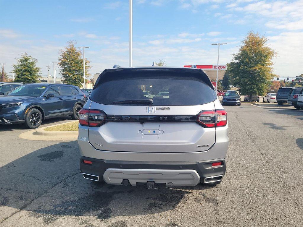 new 2025 Honda Pilot car, priced at $52,815