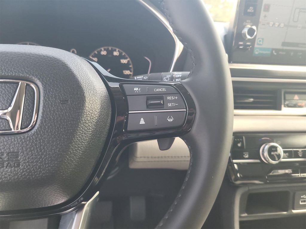 new 2025 Honda Pilot car, priced at $52,815