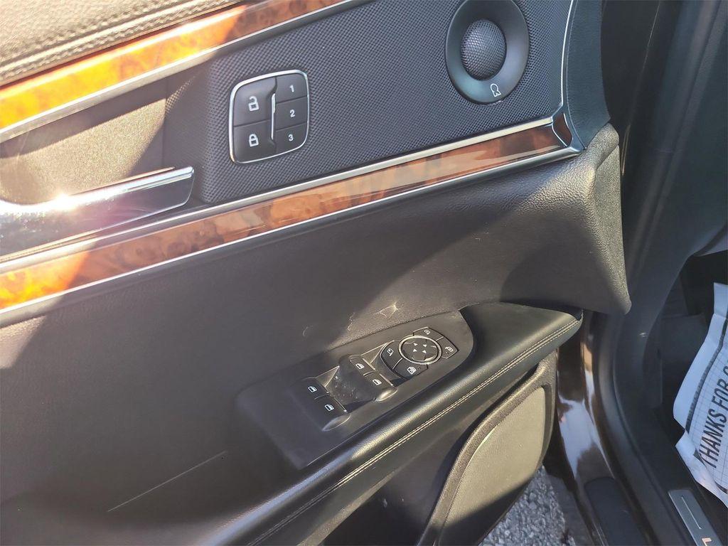 used 2019 Lincoln Nautilus car, priced at $22,628