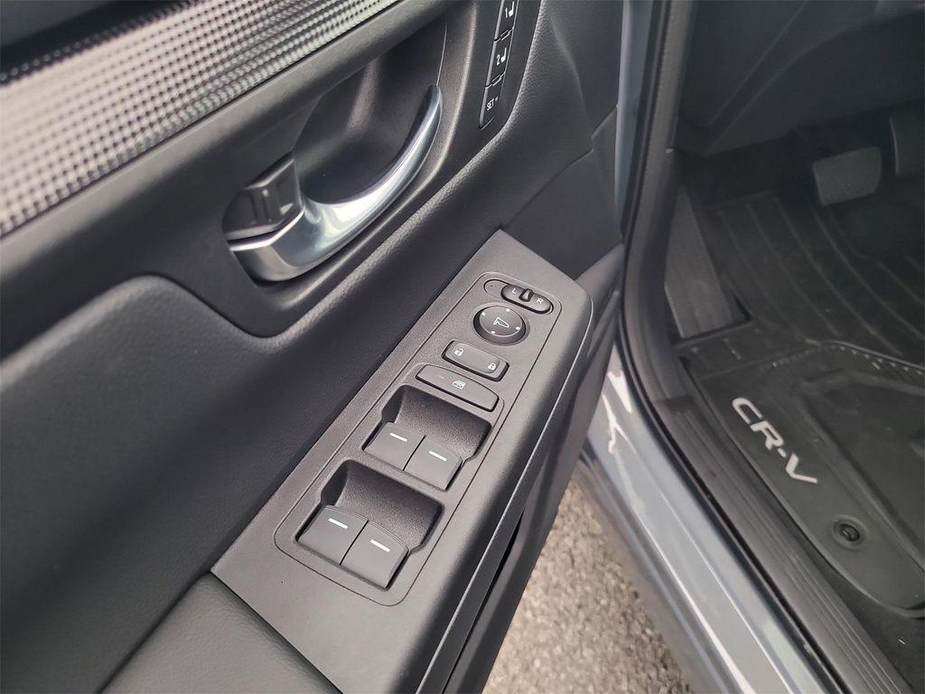 new 2026 Honda CR-V Hybrid car, priced at $40,630