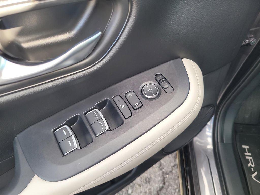 new 2026 Honda HR-V car, priced at $29,886