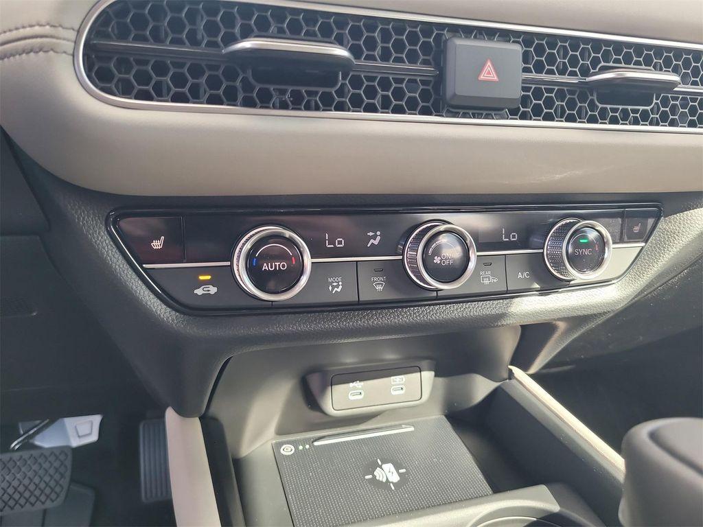 new 2026 Honda HR-V car, priced at $29,886