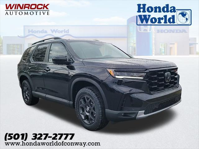 new 2025 Honda Pilot car, priced at $47,833