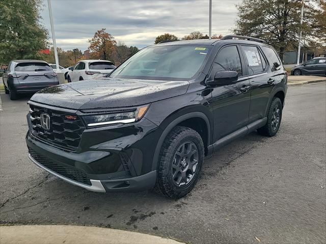 new 2025 Honda Pilot car, priced at $47,833