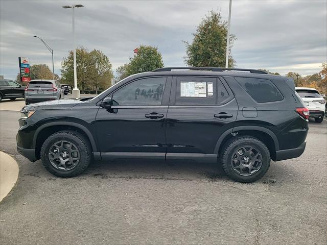 new 2025 Honda Pilot car, priced at $47,833