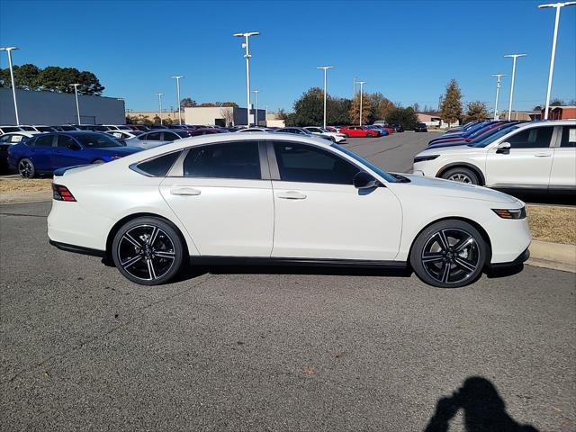 new 2025 Honda Accord Hybrid car, priced at $33,701