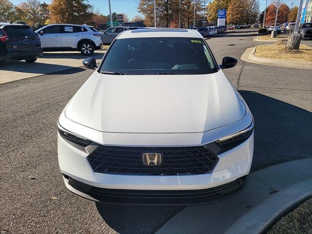 new 2025 Honda Accord Hybrid car, priced at $33,701