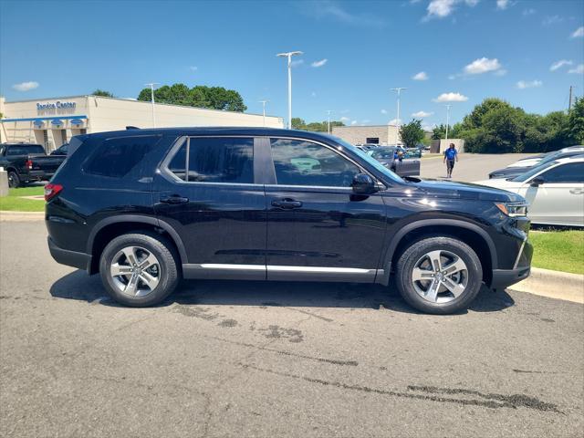 new 2025 Honda Pilot car, priced at $43,950